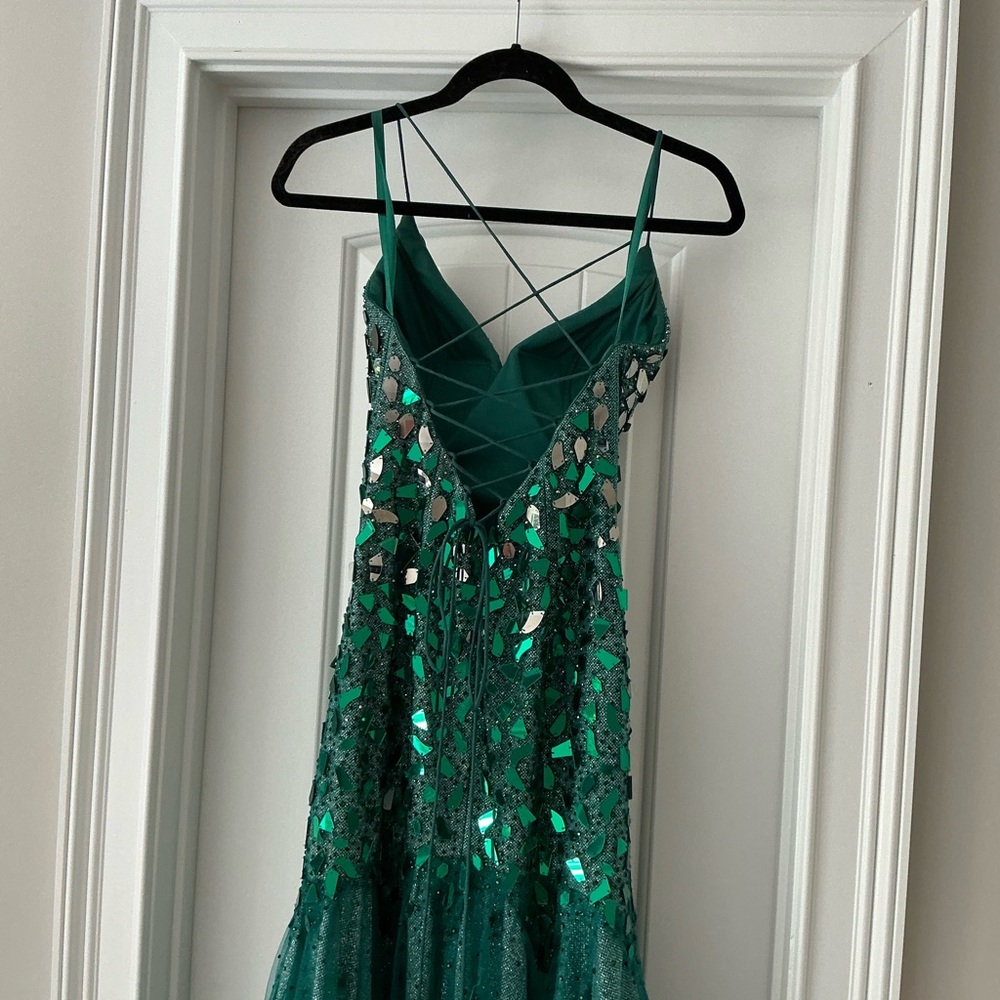 Green and Silver Sequin Cocktail Dress with Plunge Neckline - Picture 3 of 7
